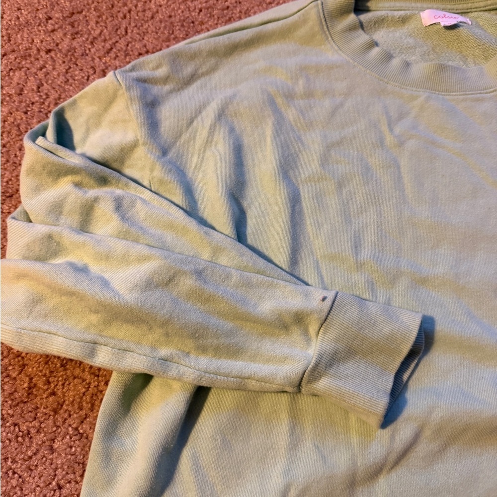 Green Colsie Pullover - Picture 6 of 6